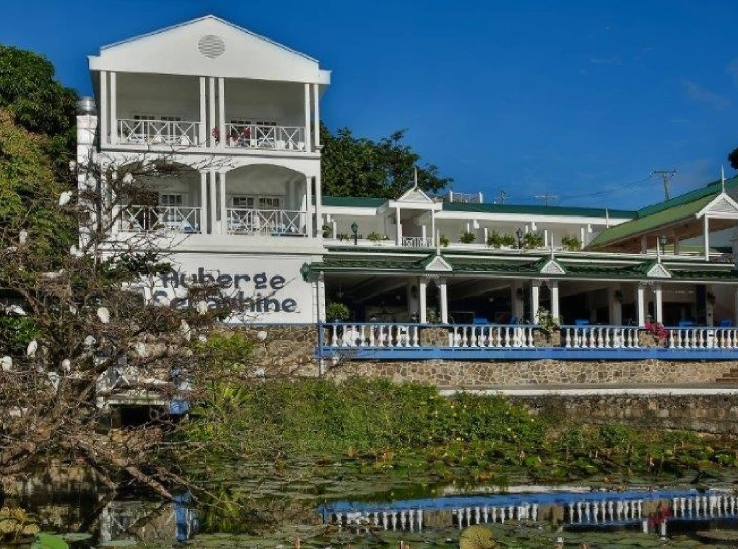 28 Bedroom Marina View Hotel