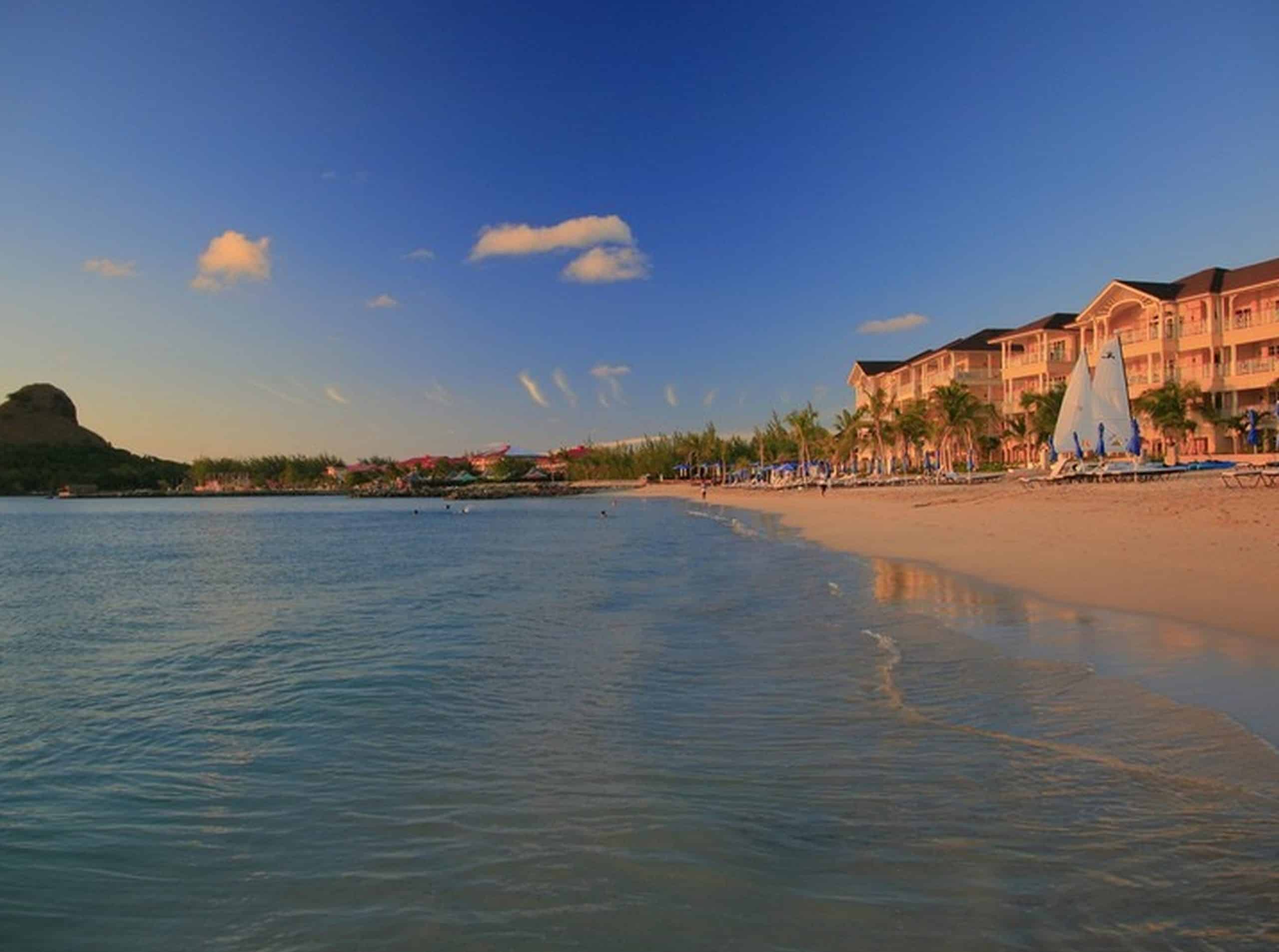 The Landings Ground Floor 2 Bed Ocean & Marina Views