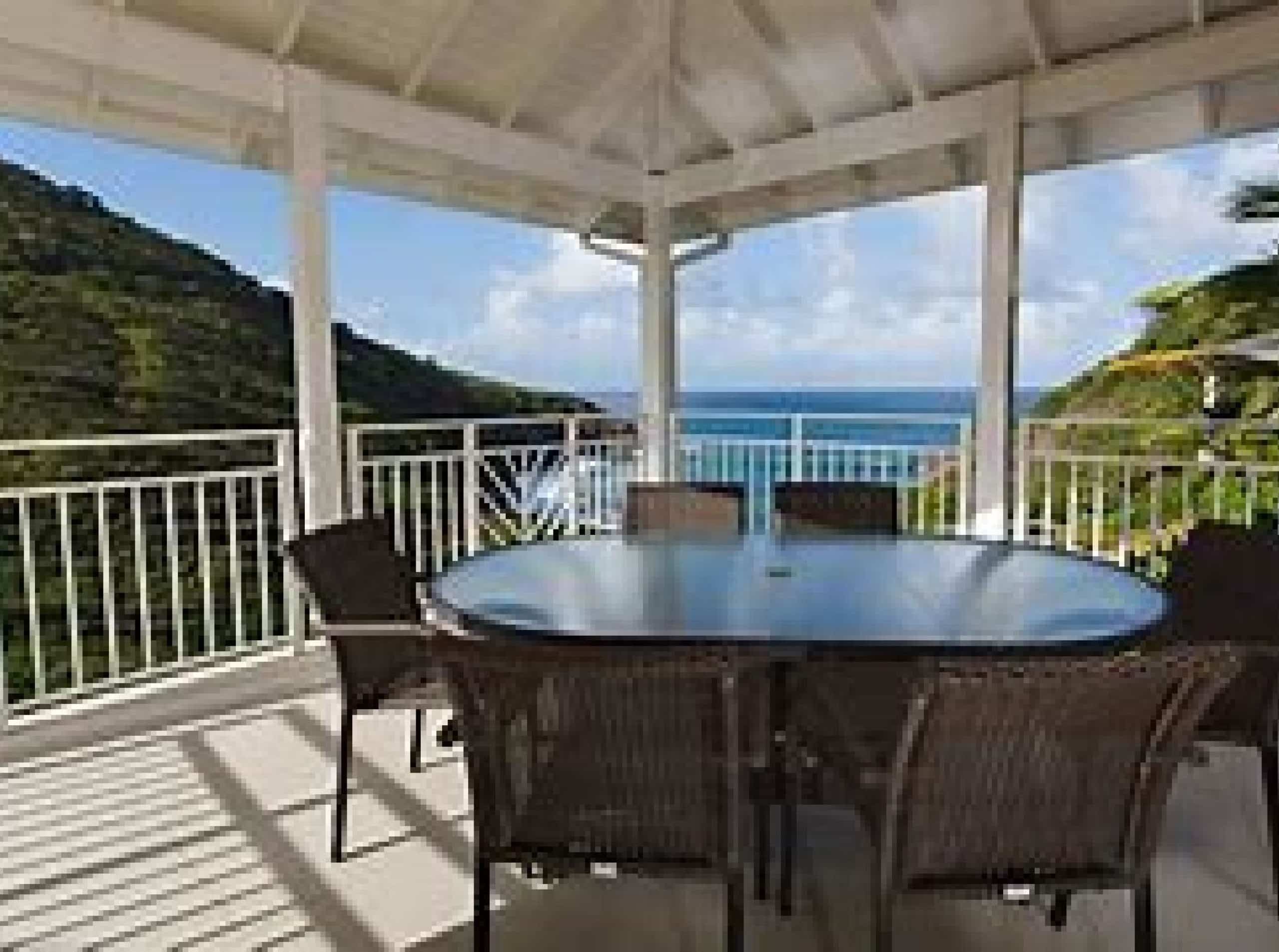 Allamanda 1C – 2 Bedroom Condo with Sea Views