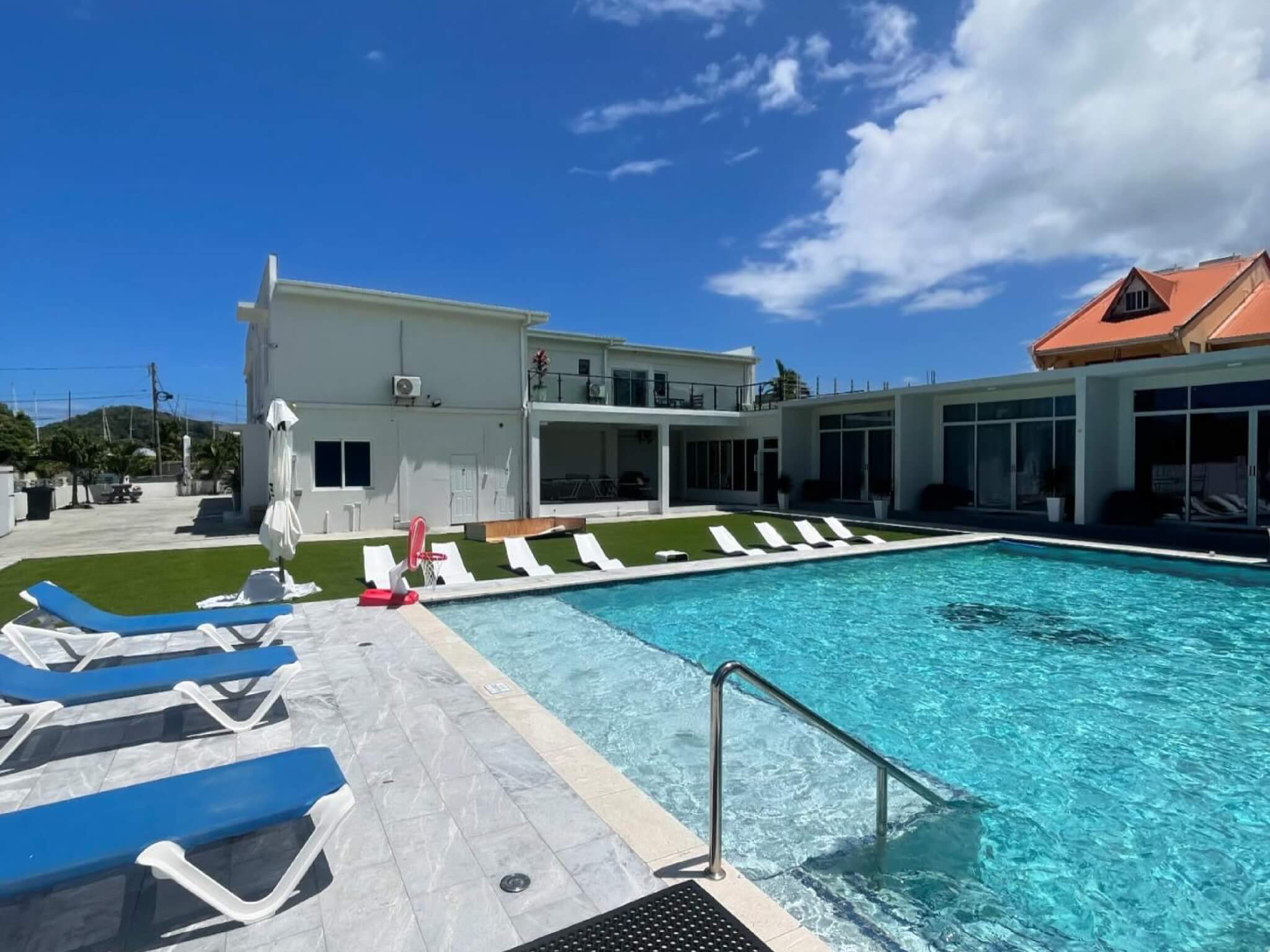 Luxury 5 Bed Villa in Rodney Bay