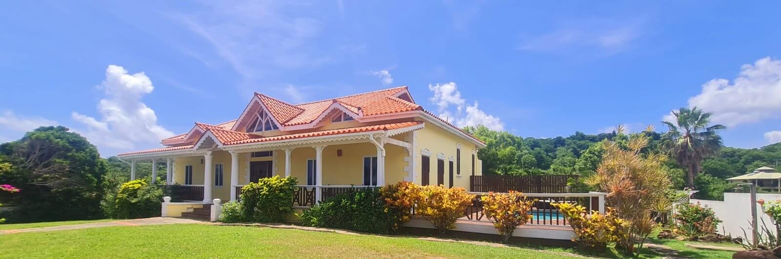 Luxury Long-Term Rental: Exquisite Caribbean Villa