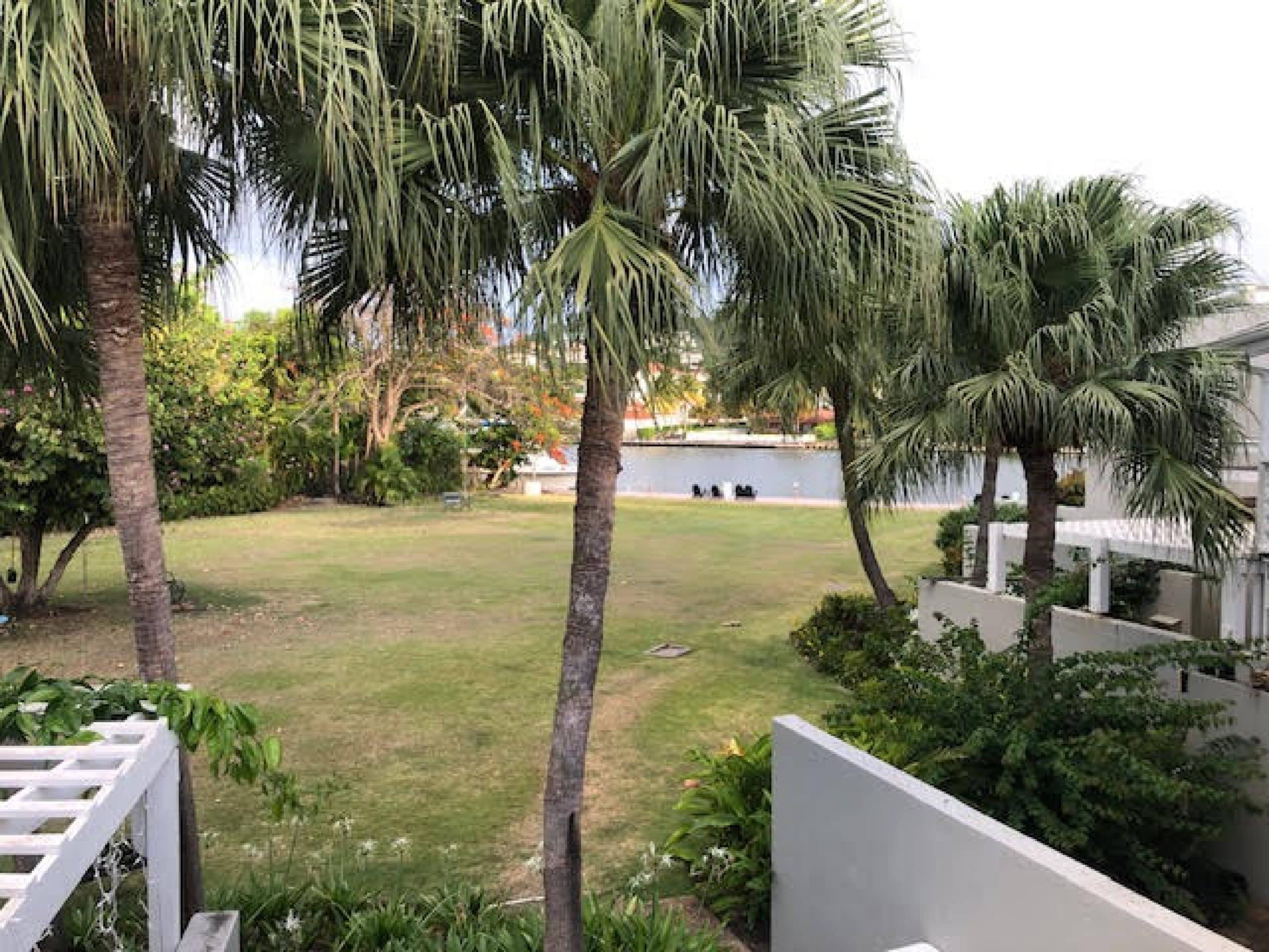 Charming Waterfront Townhouse for Long-Term Rent