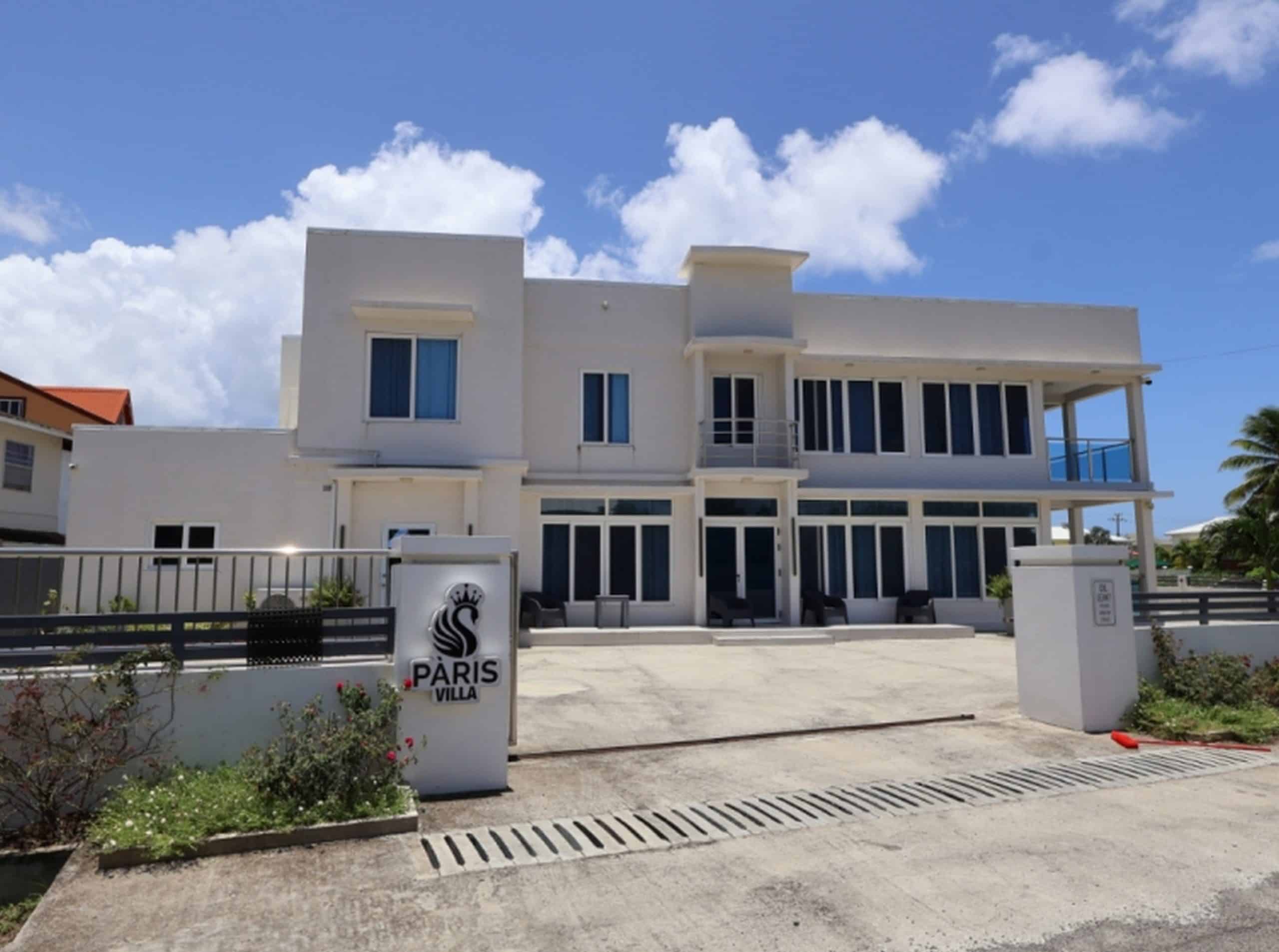 Paris Villas- Luxury 2-Bedroom Modern Villa – Rodney Bay, St. Lucia