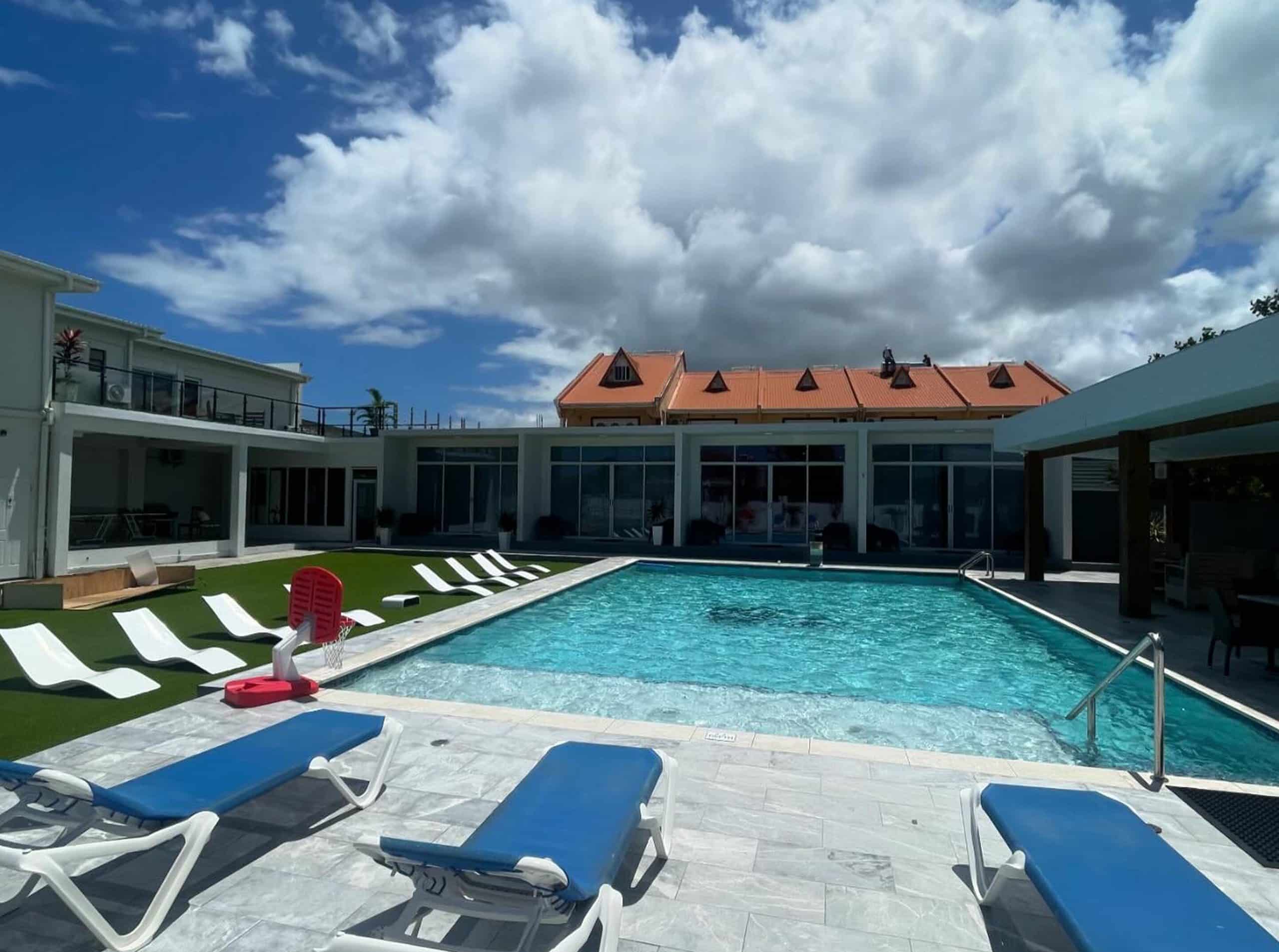 A Sophisticated Urban Retreat in Rodney Bay