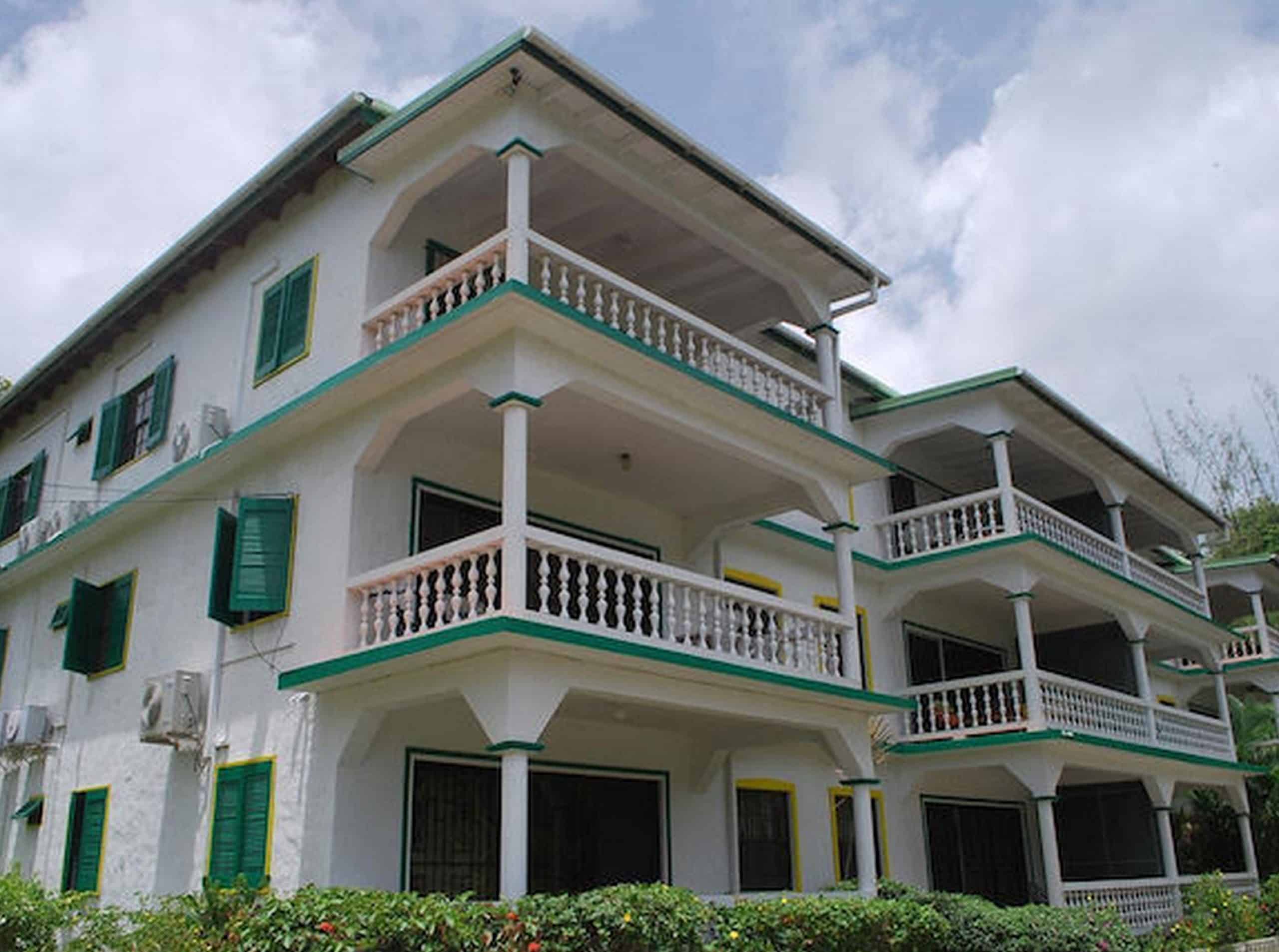 Beachside Apartment Opportunity in Rodney Bay